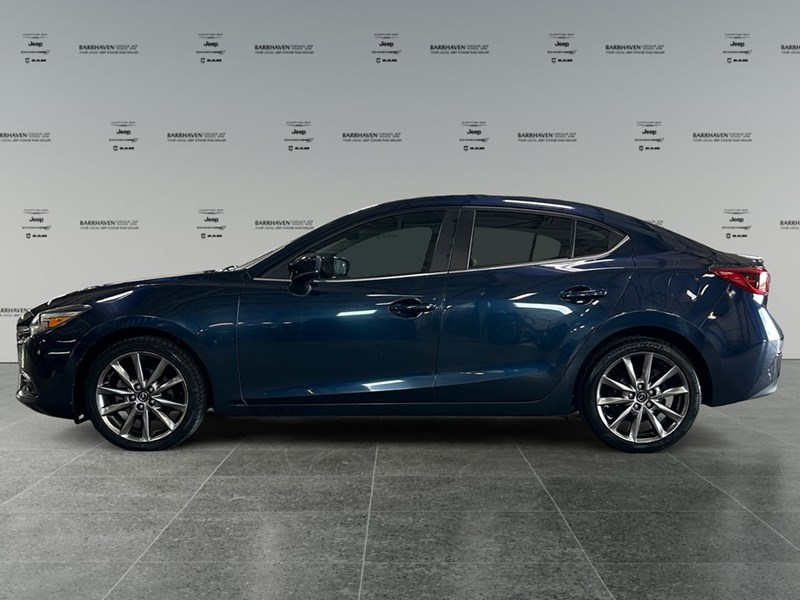 2018 Mazda Mazda3 GT | Leather | Sunroof