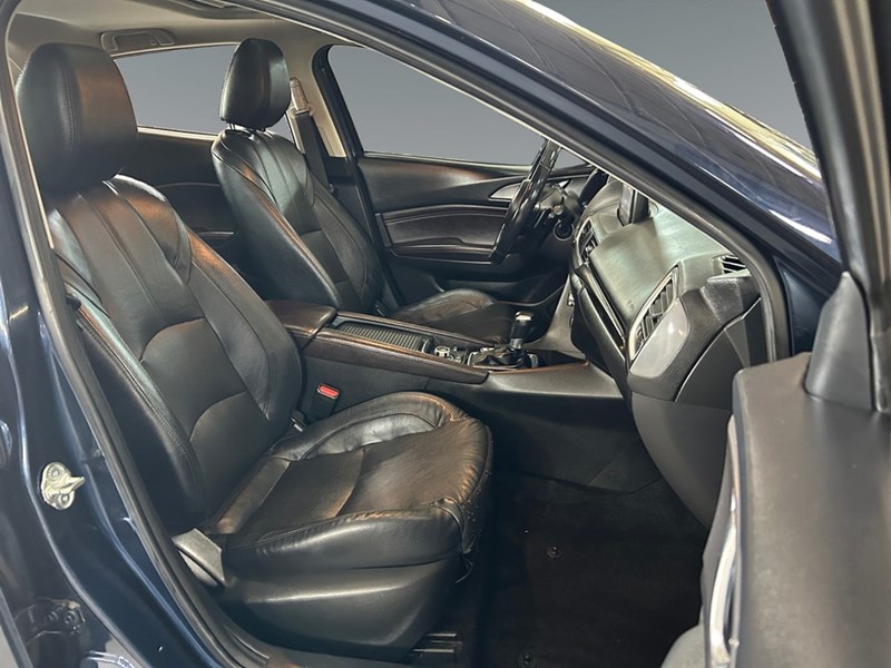 2018 Mazda Mazda3 GT | Leather | Sunroof
