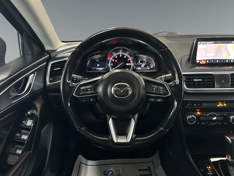2018 Mazda Mazda3 GT | Leather | Sunroof