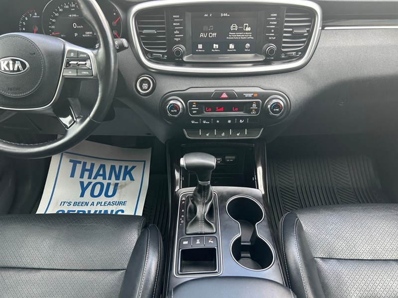 2019 Kia Sorento EX AWD | Leather | 7-Pass | Low KM's