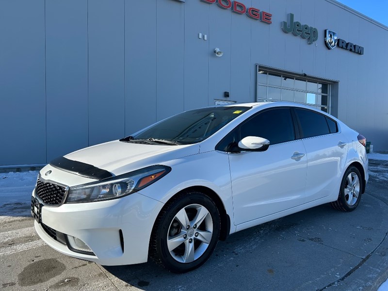 2017 Kia Forte SX | Leather | Sunroof | Navi | Low KM's