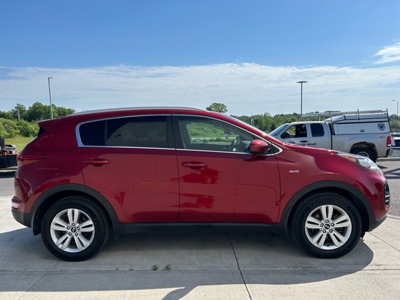 2017 Kia Sportage AWD LX | Heated Seats | Backup Camera | Low KM's