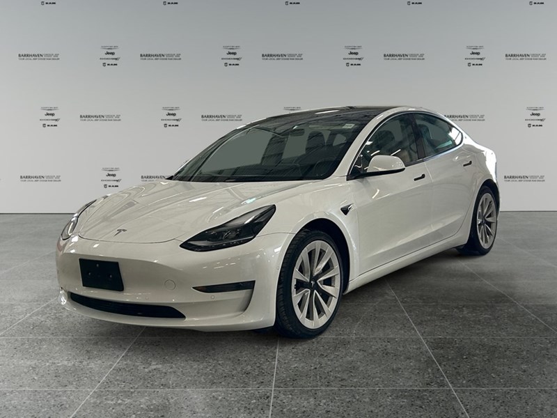 2022 Tesla Model 3 RWD | Local Trade