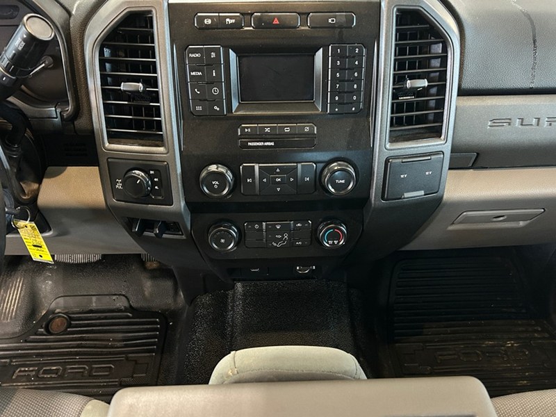 2021 Ford F-350 XL 4WD SuperCab 6.75' Box | Local Trade | Diesel