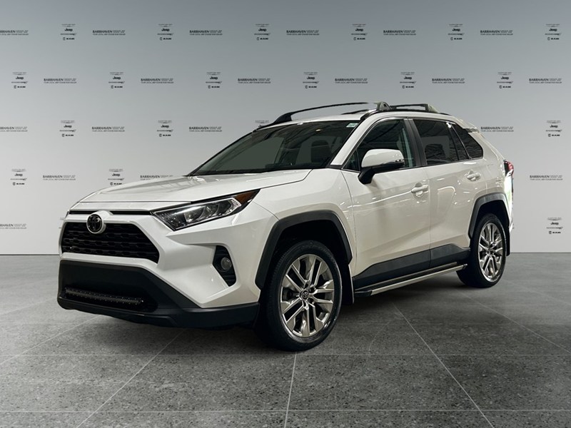 2020 Toyota RAV4 XLE  Premium AWD