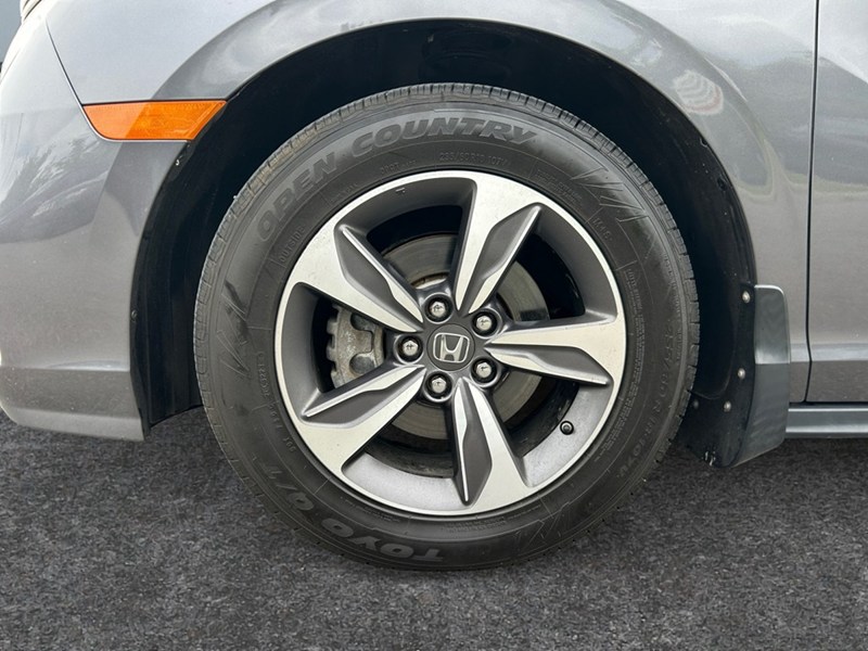 2019 Honda Odyssey EX-L DVD | 8-Pass | Ultra Low KM's