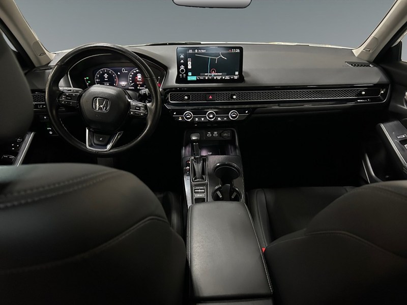 2023 Honda Civic Touring | Low KM's
