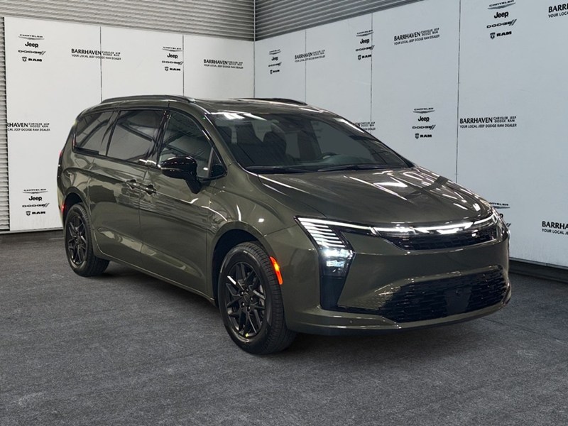 2027 Chrysler Pacifica Select AWD