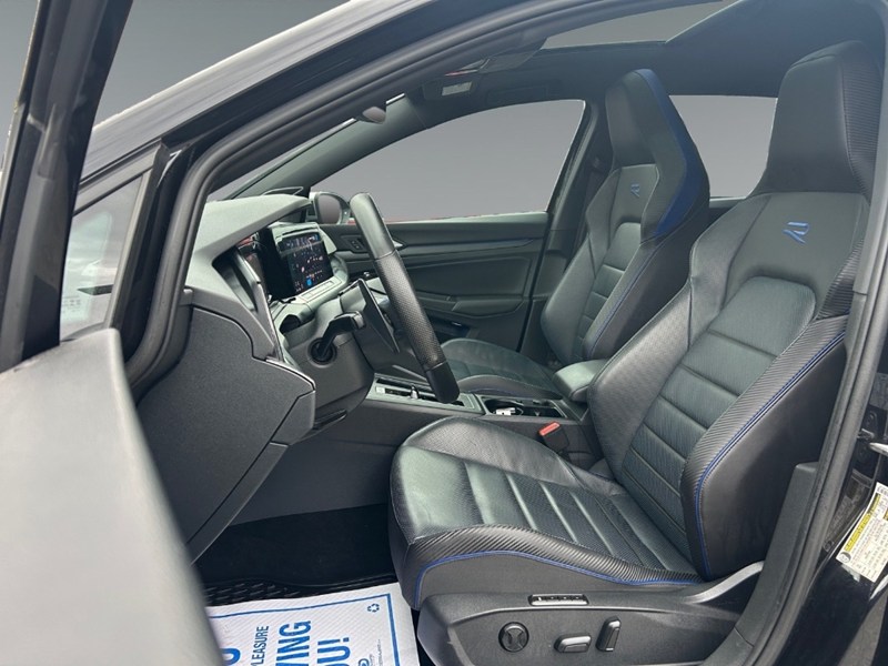 2022 Volkswagen Golf R DSG | Low KM's