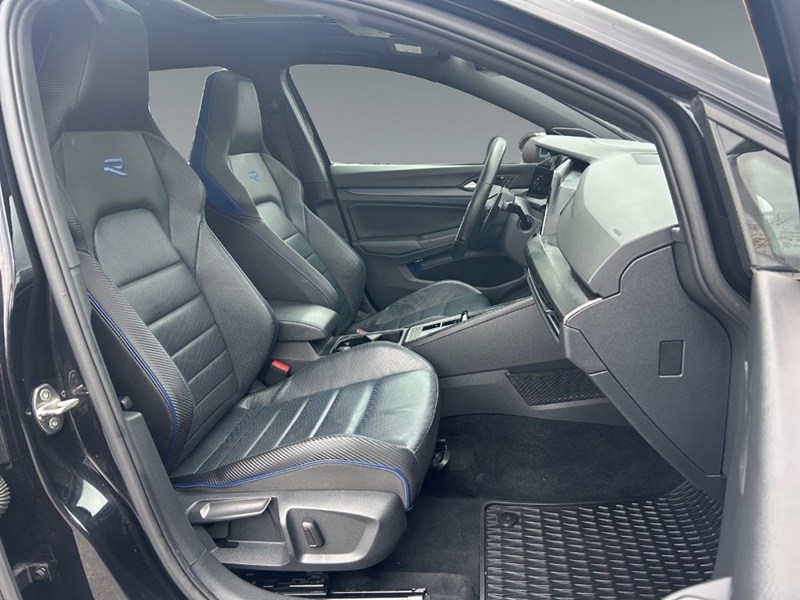 2022 Volkswagen Golf R DSG | Low KM's