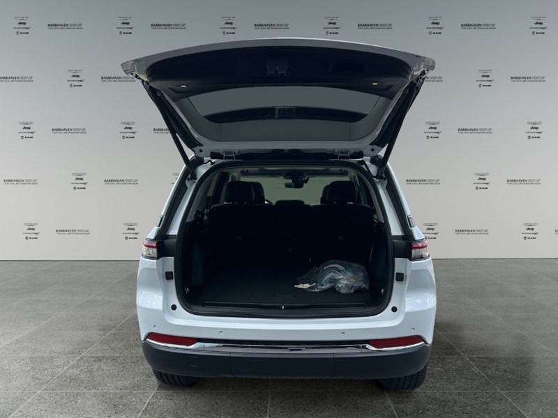 2023 Jeep Grand Cherokee 4xe 4x4 | Hybrid, Leather, Pano Roof, DVD