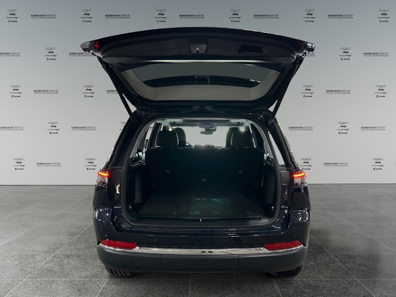 2023 Jeep Grand Cherokee 4xe | Hybrid, Leather, Pano Roof, DVD