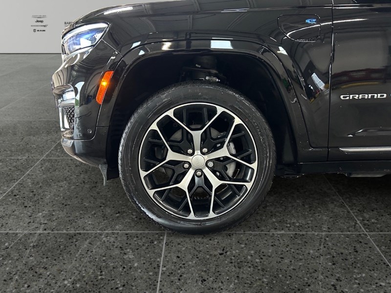 2023 Jeep Grand Cherokee 4xe Summit Reserve 4x4