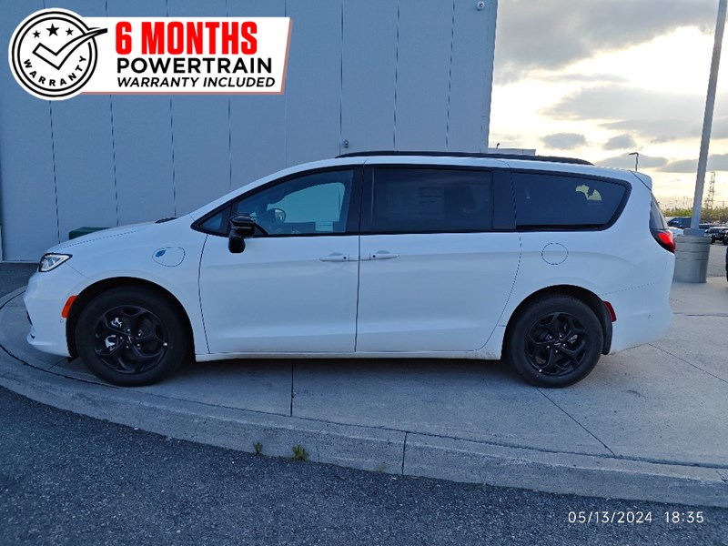 2024 Chrysler Pacifica Hybrid Premium S Appearance | DVD, Leather, Sunroof