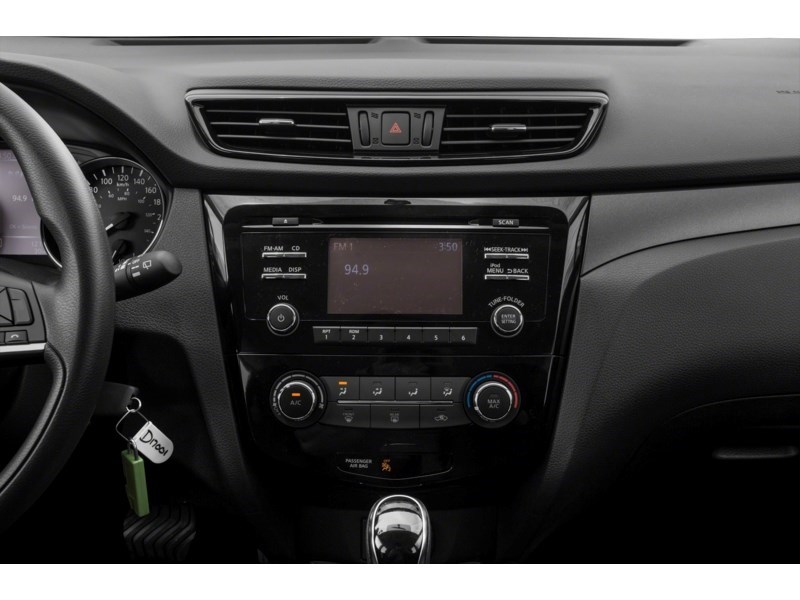 2019 Nissan Qashqai SV CVT | Sunroof | Ultra LOW KM's Interior Shot 2