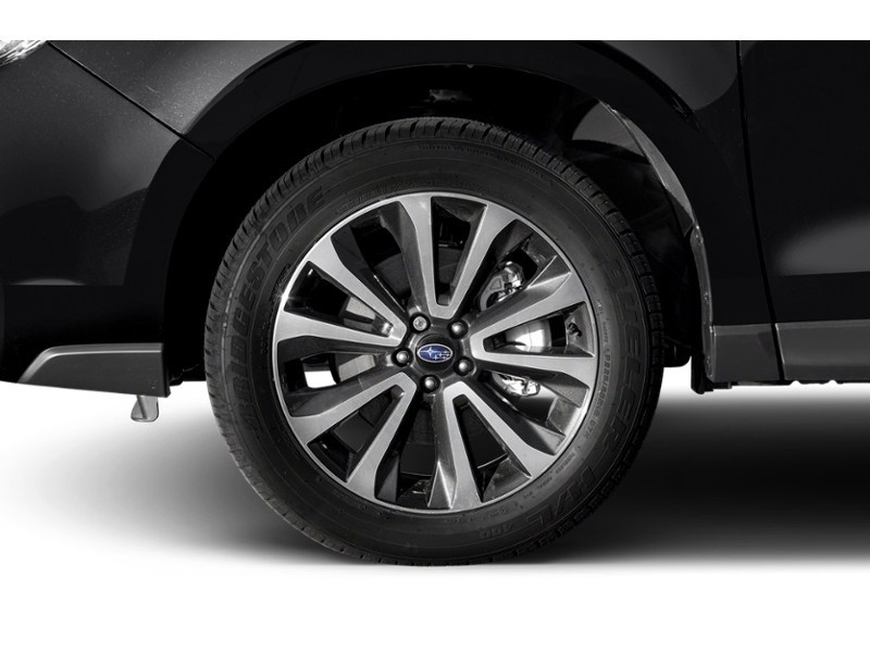 2017 Subaru Forester 2.0XT Limited w/Tech Exterior Shot 5