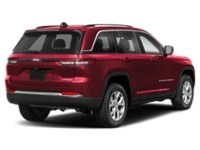 2024 Jeep Grand Cherokee Limited 4x4 Exterior Shot 2