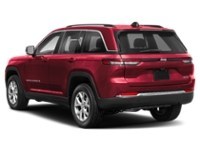 2024 Jeep Grand Cherokee Limited 4x4 Exterior Shot 9
