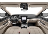 2024 Jeep Grand Cherokee Limited 4x4 Interior Shot 6