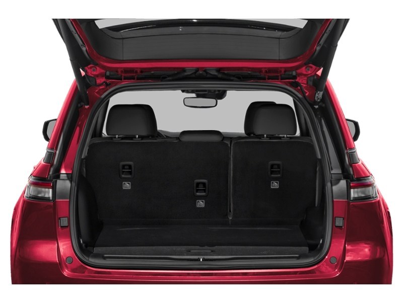 2024 Jeep Grand Cherokee Limited 4x4 Exterior Shot 4