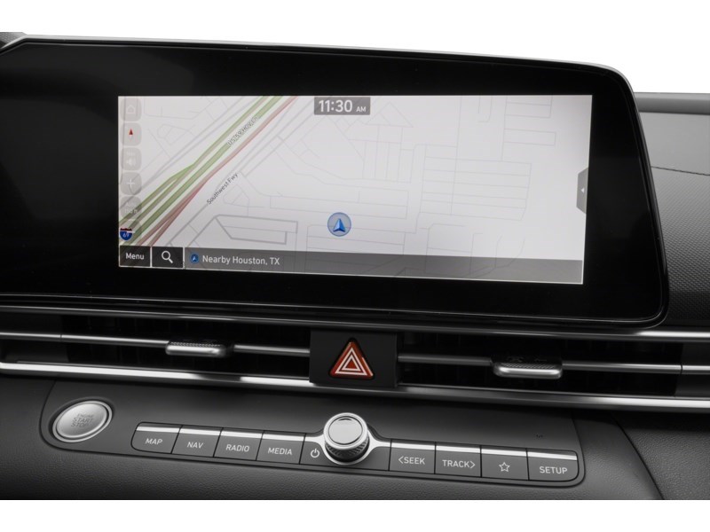 2026 Hyundai Elantra Preferred IVT Interior Shot 8