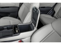 2025 Hyundai Tucson Hybrid Ultimate AWD MANAGER'S DEMO Interior Shot 7
