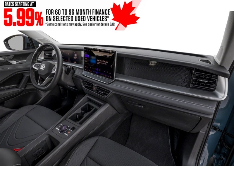 2026 Volkswagen Tiguan Comfortline 4MOTION Interior Shot 1