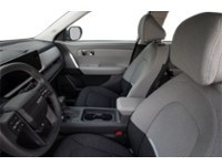2027 Kia Seltos LX AWD Interior Shot 4