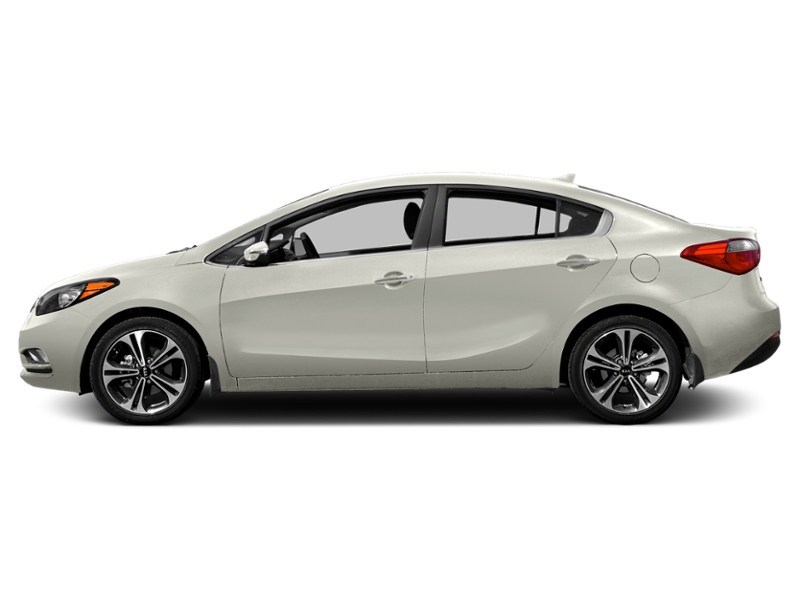 2016 Kia Forte 4dr Sdn Auto LX Snow White Pearl  Shot 22